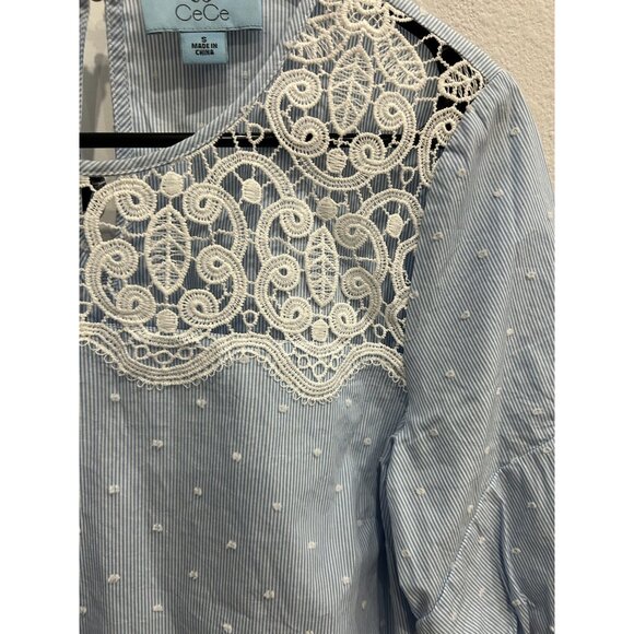 CeCe Blue Swiss Dot Blouse Lace Yoke Puff Sleeves Sz S Coastal Cowgirl Feminine - Picture 4 of 11
